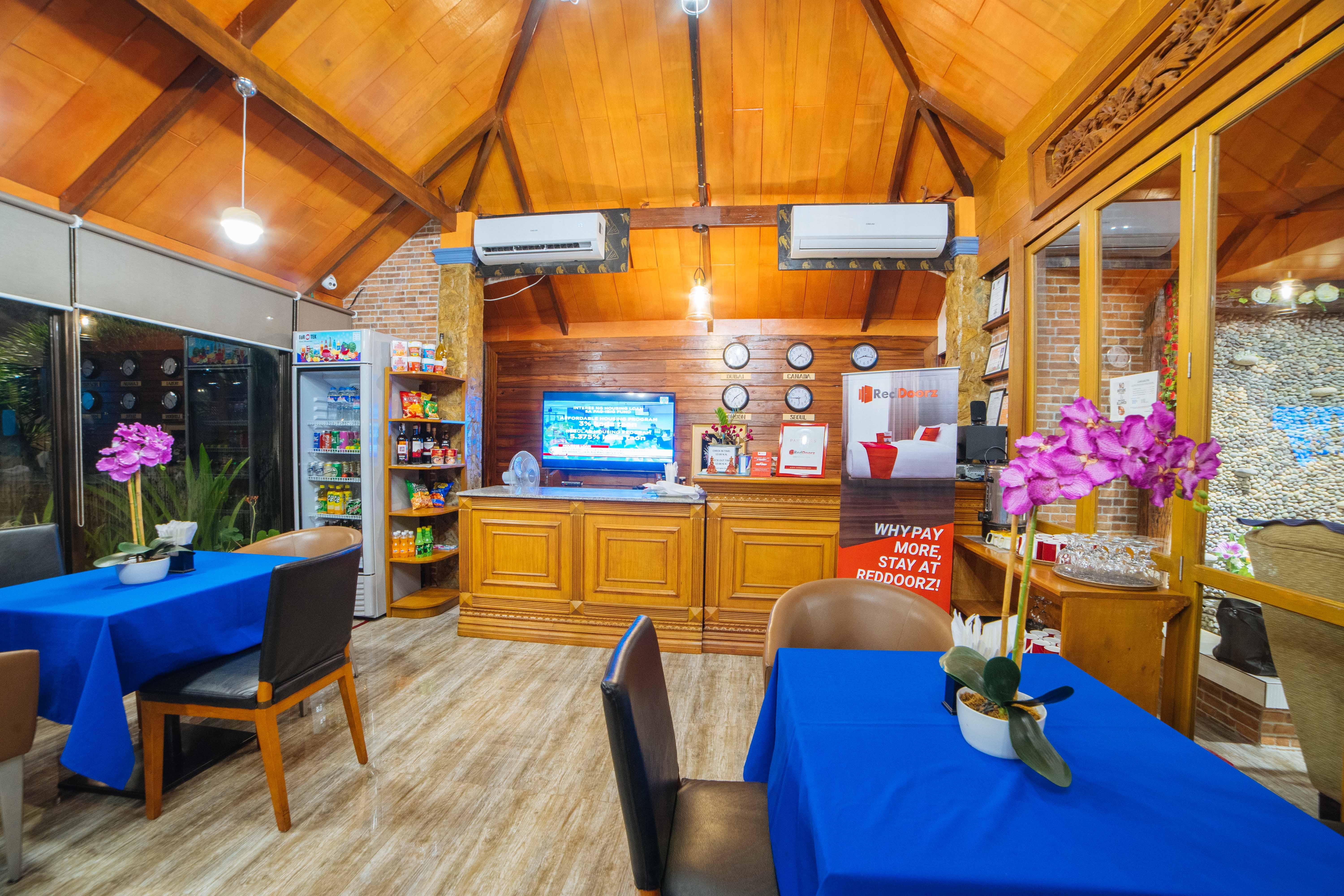 Reddoorz Plus @ Starhomes Olivianville Tarlac City Buitenkant foto